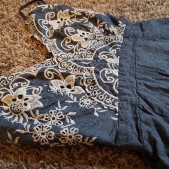 White Embroidered Soft Romper Denim size S - Picture 2 of 4
